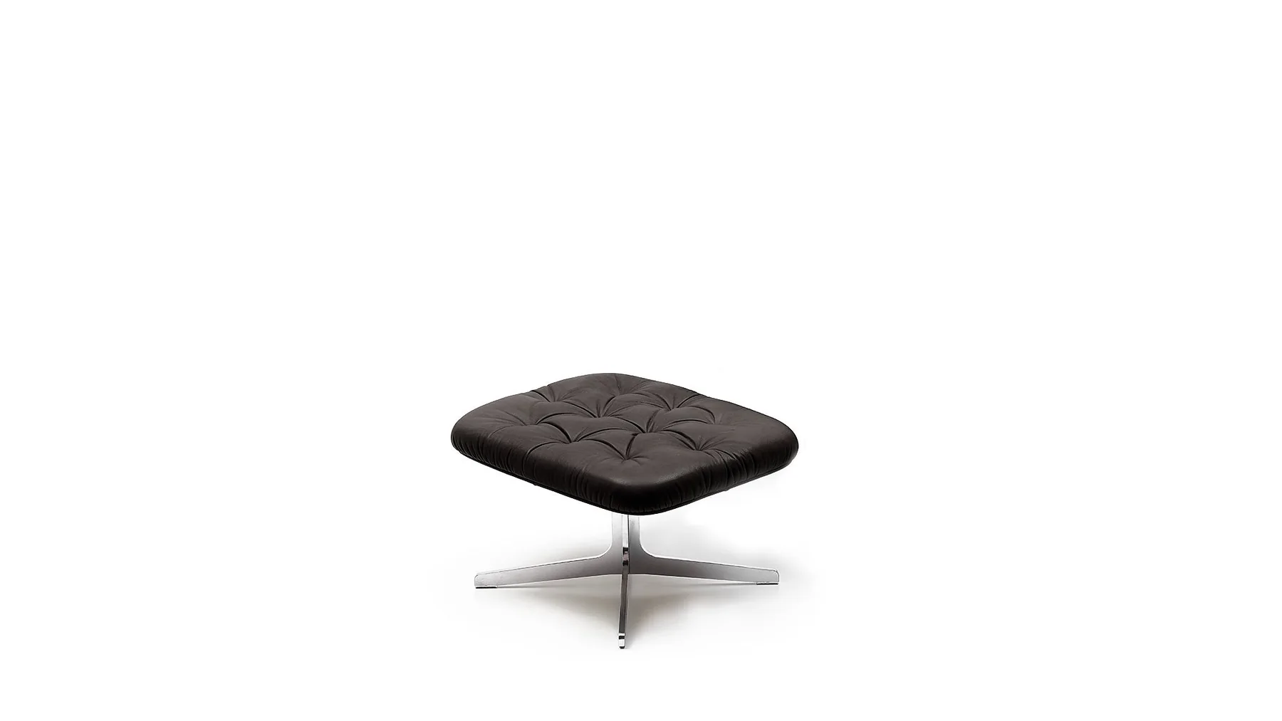 DS-144/105 Hocker